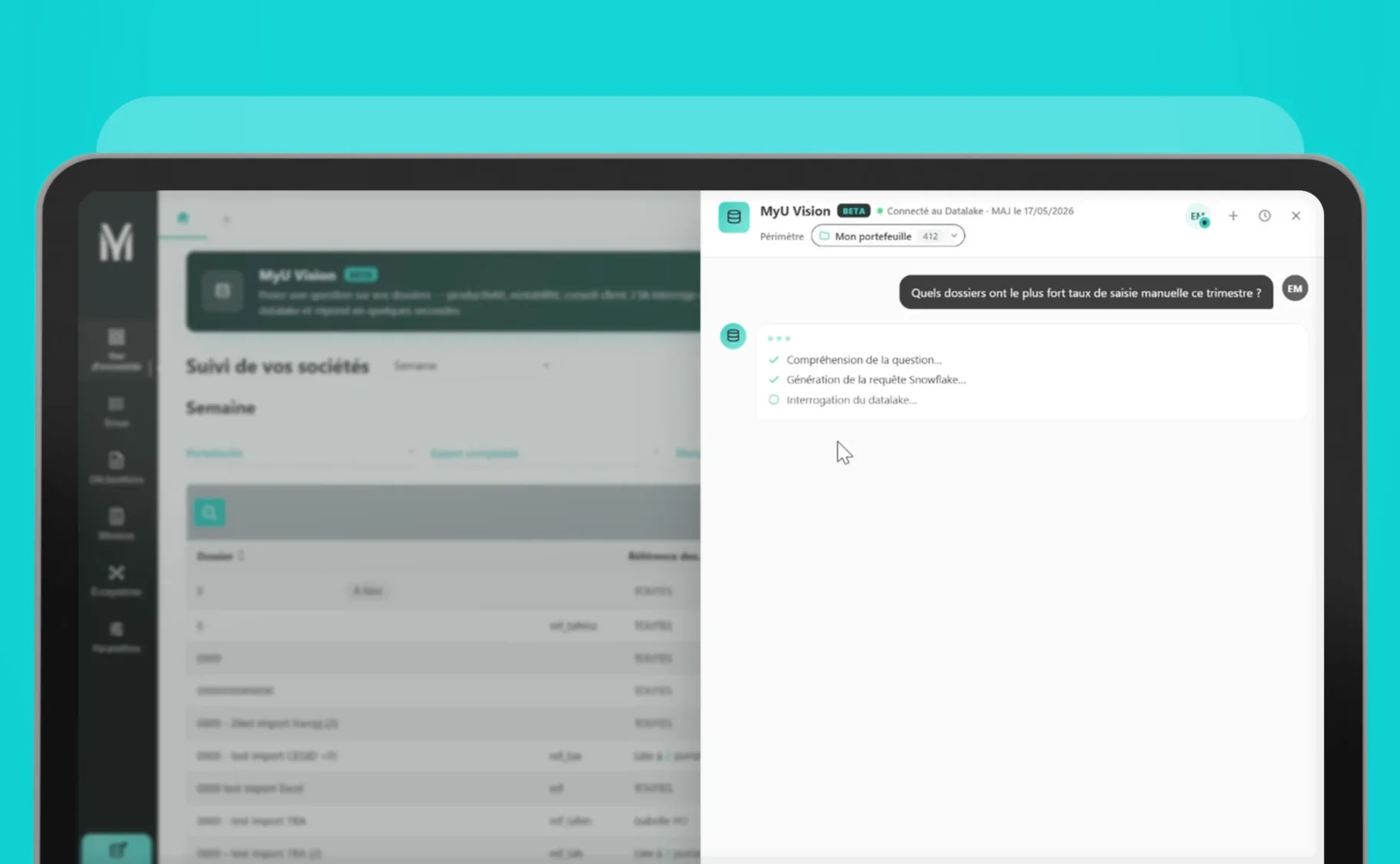 Interface MyU Vision : poser une question en langage naturel sur ses dossiers clients et suivre l'analyse en temps réel