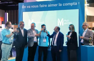Équipe MyUnisoft et abCSR célébrant le lancement de la solution RSE MyU abCSR